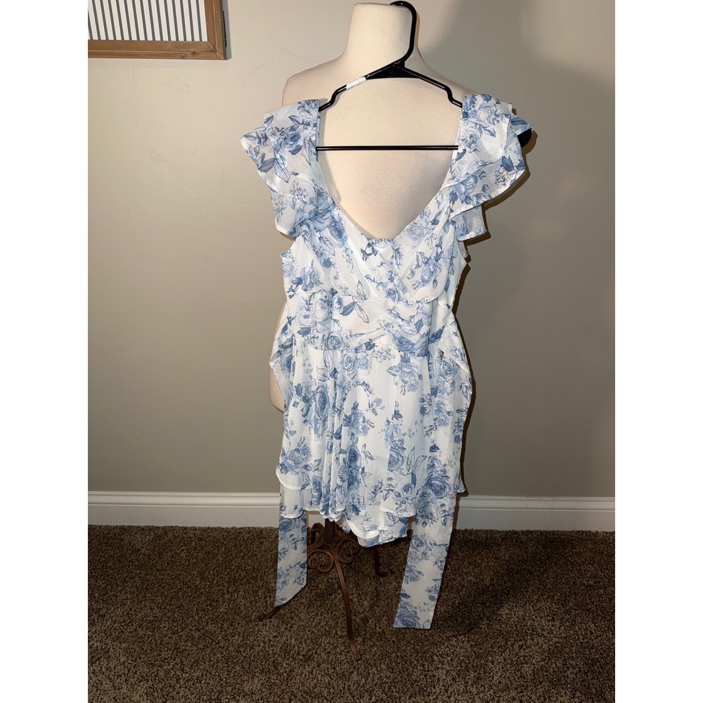 Altar State Floral Ruffle‎ Off Shoulder Mini Romper Blue White Smocked